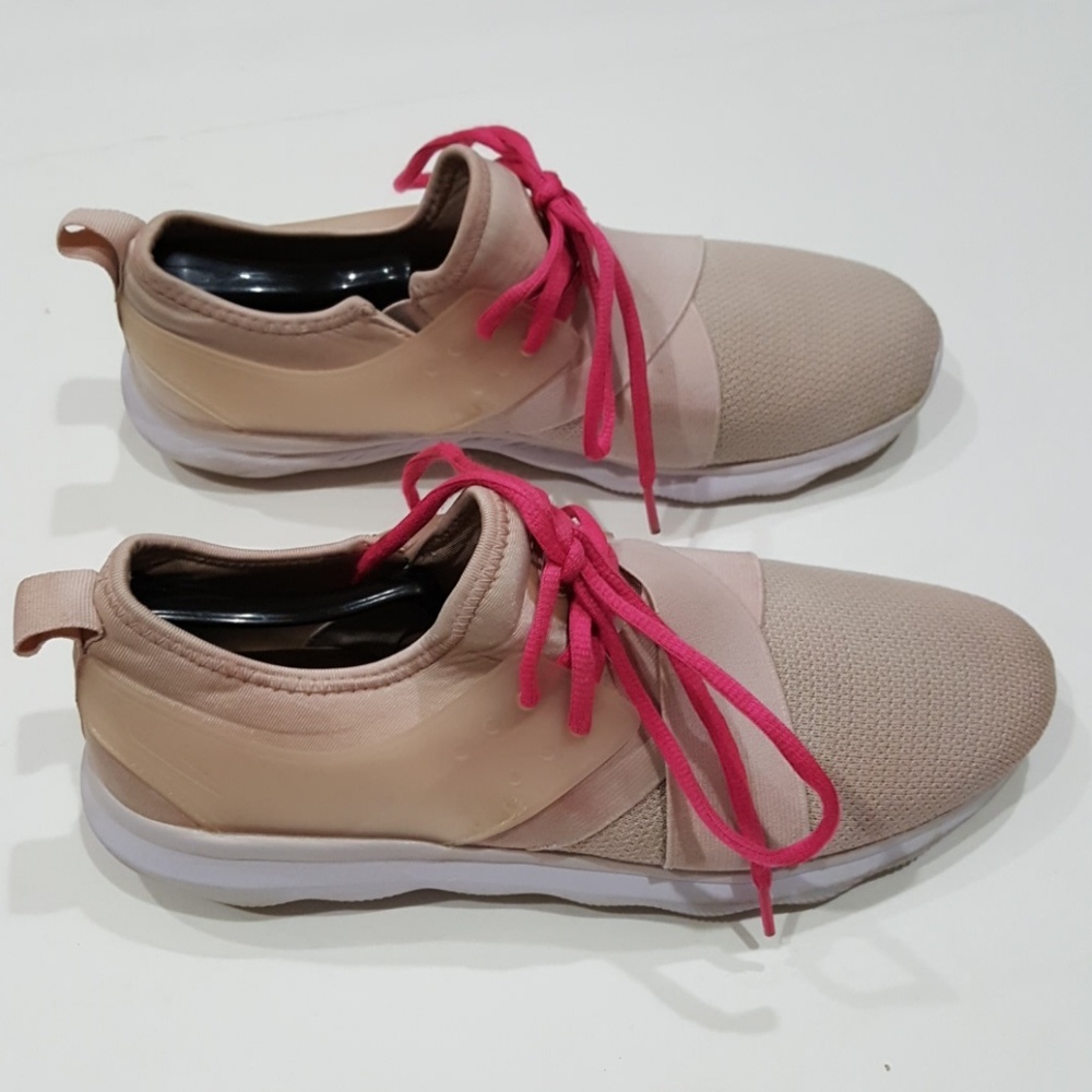 Champion women's shoes size 10